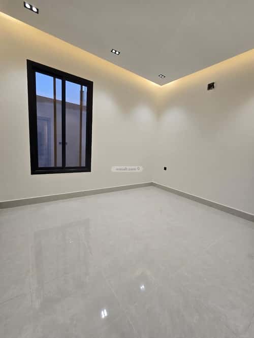 Apartment with 5 Bedrooms Al-Maizaliyah, East Riyadh, Riyadh