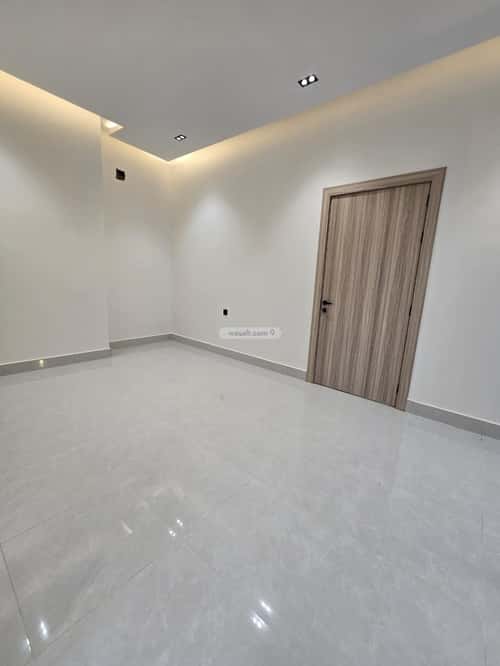Floor 135 SQM with 4 Bedrooms Al-Maizaliyah, East Riyadh, Riyadh
