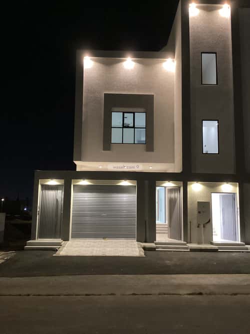 Apartment 216 SQM with 6 Bedrooms Al Ma'Ala, Ahad Rafidah