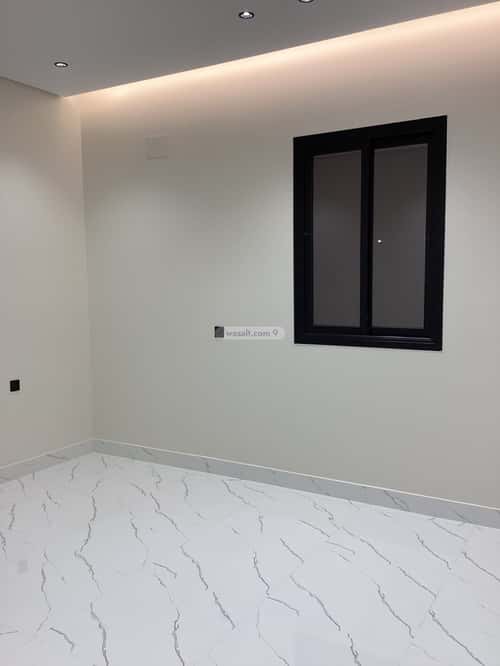 شقة 216 متر مربع ب 6 غرف المعلاة، أحد رفيدة