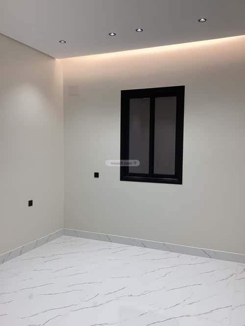 Apartment 216 SQM with 6 Bedrooms Al Ma'Ala, Ahad Rafidah