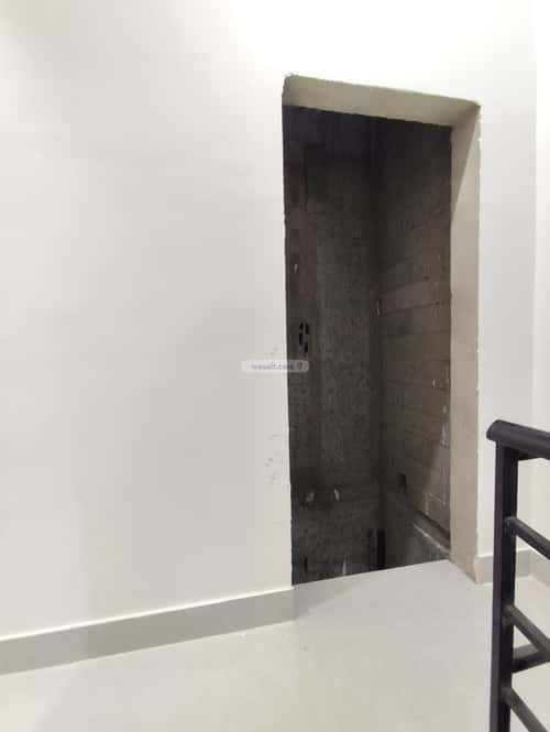 Floor 133 SQM with 4 Bedrooms Al-Maizaliyah, East Riyadh, Riyadh