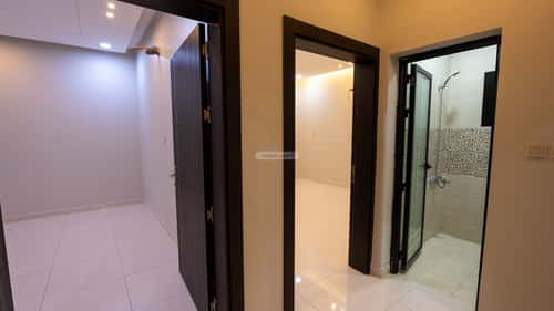 شقة ب 5 غرف طيبة، الدمام