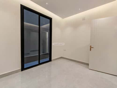 Floor 135 SQM with 4 Bedrooms Al-Maizaliyah, East Riyadh, Riyadh