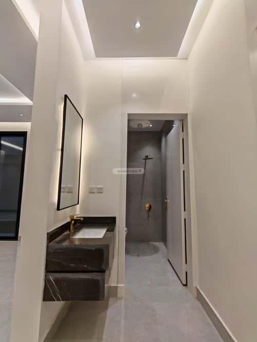 دور 135 متر مربع ب 4 غرف المعيزيلة، شرق الرياض، الرياض