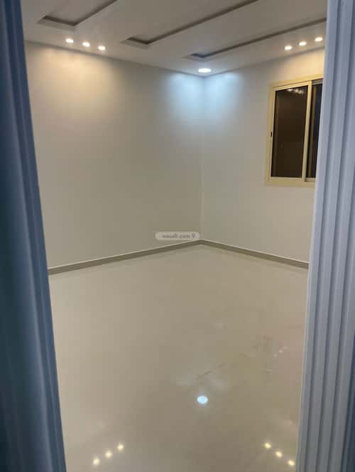 Semi-Furnished Apartment 450 SQM with 3 Bedrooms Al-Muanisiyah, East Riyadh, Riyadh