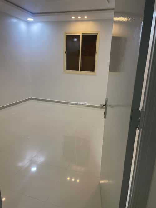 شقة نصف مفروشة 450 متر مربع ب 3 غرف المونسية، شرق الرياض، الرياض