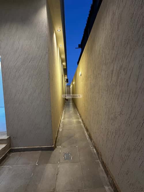 فيلا 330 متر مربع واجهة غربية ب 5 غرف بدر، جنوب الرياض، الرياض