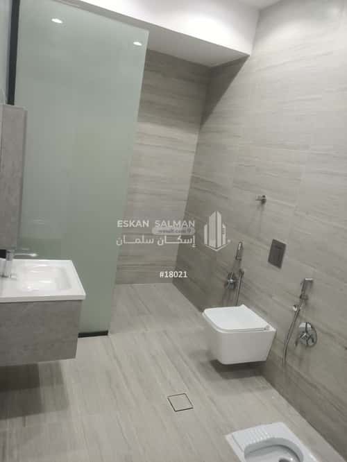 فيلا 262 متر مربع غربية على شارع 15م اليرموك، شرق الرياض، الرياض