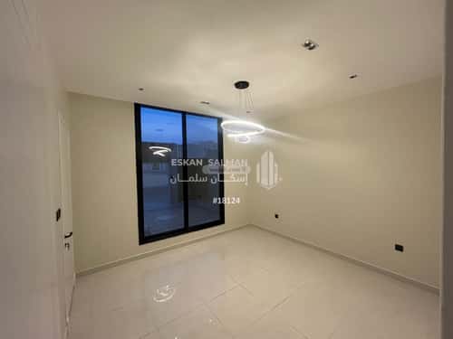 فيلا 300 متر مربع شرقية على شارع 20م العقيق، الخبر