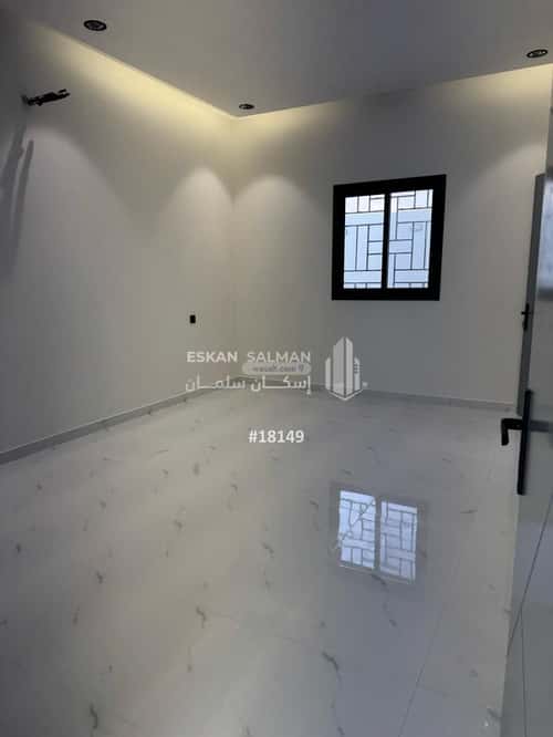 Floor 450 SQM with 7 Bedrooms The Housing District, Alttayif