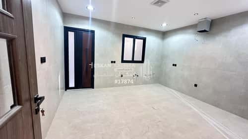 فيلا 250 متر مربع شرقية على شارع 20م ضاحية الملك فهد، الدمام