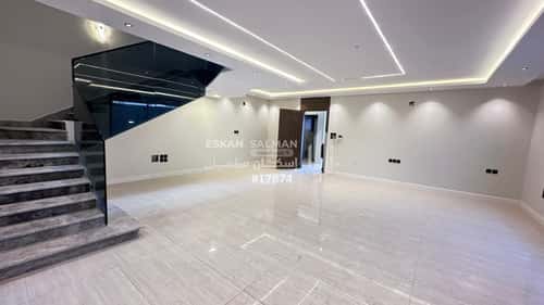 فيلا 250 متر مربع شرقية على شارع 20م ضاحية الملك فهد، الدمام