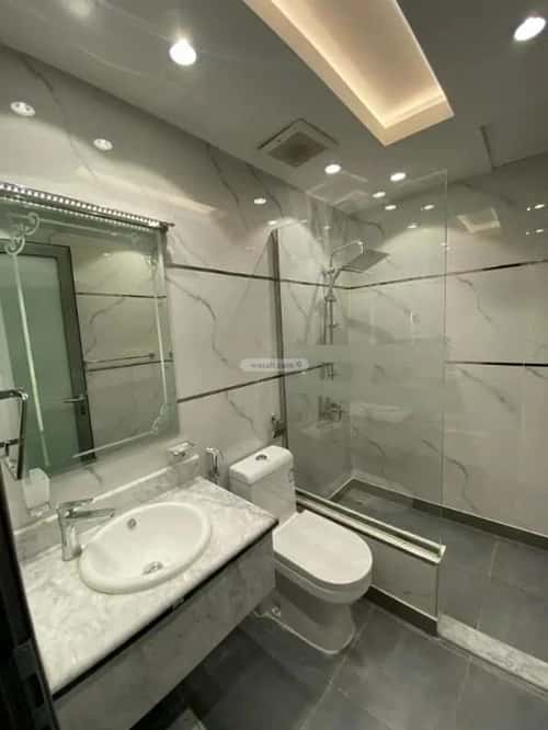 فيلا 560 متر مربع واجهة شمالية ب 3 غرف العليا، وسط الرياض، الرياض