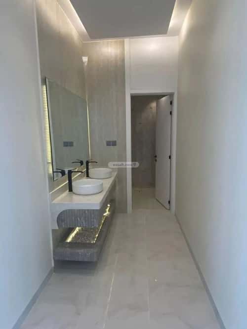 Villa 690 SQM Facing West on 20m Width Street Al-Bariyah, South Riyadh, Riyadh