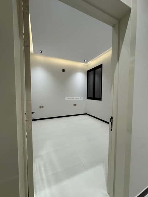 دور 163 متر مربع ب 3 غرف السعادة، شرق الرياض، الرياض