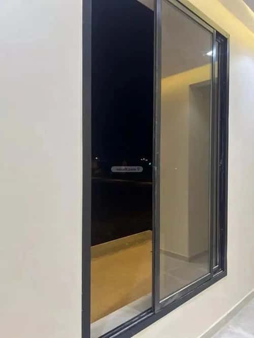 فيلا 250 متر مربع واجهة شرقية ب 5 غرف الجنادرية، شرق الرياض، الرياض