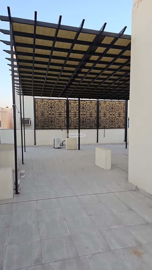 فيلا 325 متر مربع جنوبية على شارع 20م الصواري، الخبر