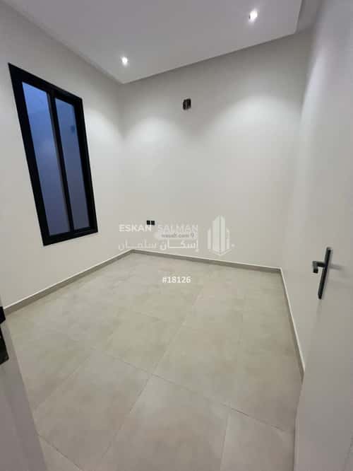 5 bedroom floor in Al Rimal