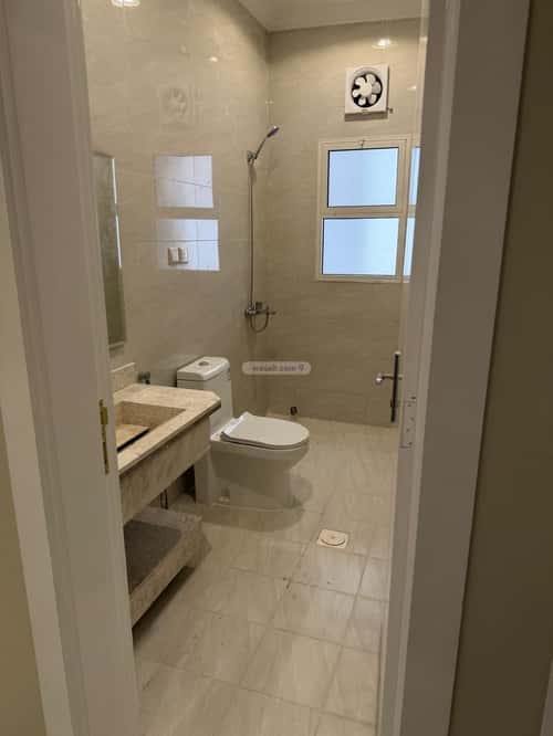 شقة ب 5 غرف العقيق، الطائف