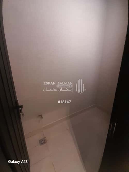 Apartment with 5 Bedrooms Al-Quds, East Riyadh, Riyadh