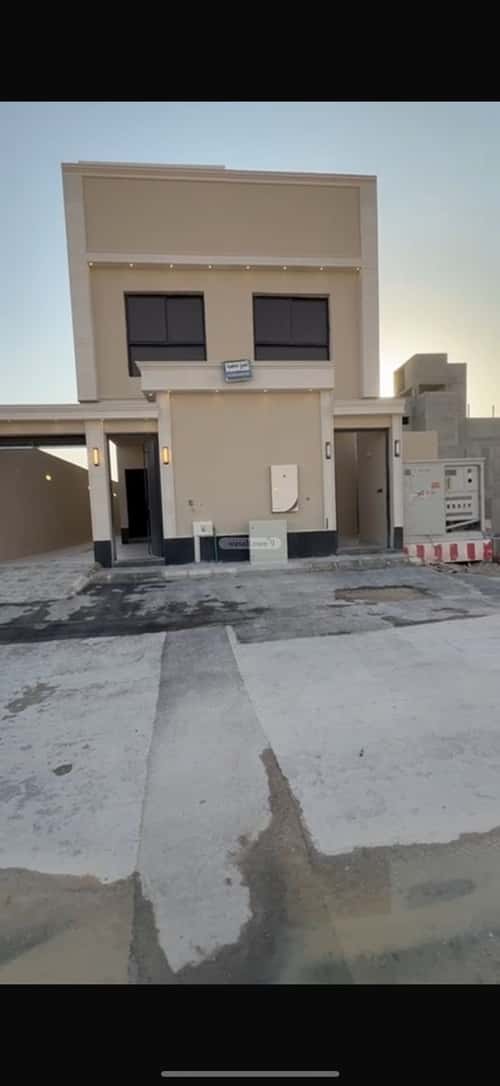 فيلا 234 متر مربع شرقية على شارع 30م الجنادرية، شرق الرياض، الرياض