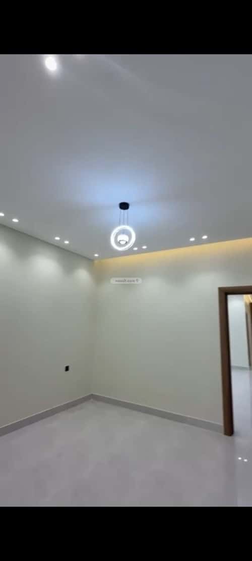 فيلا 275 متر مربع شرقية على شارع 25م الرحمانية، شرق جدة، جدة