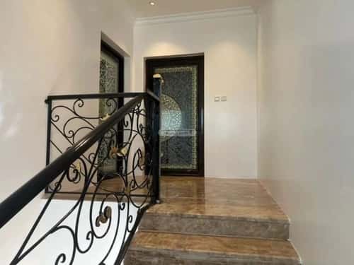 شقة ب 7 غرف الشعلة، الدمام