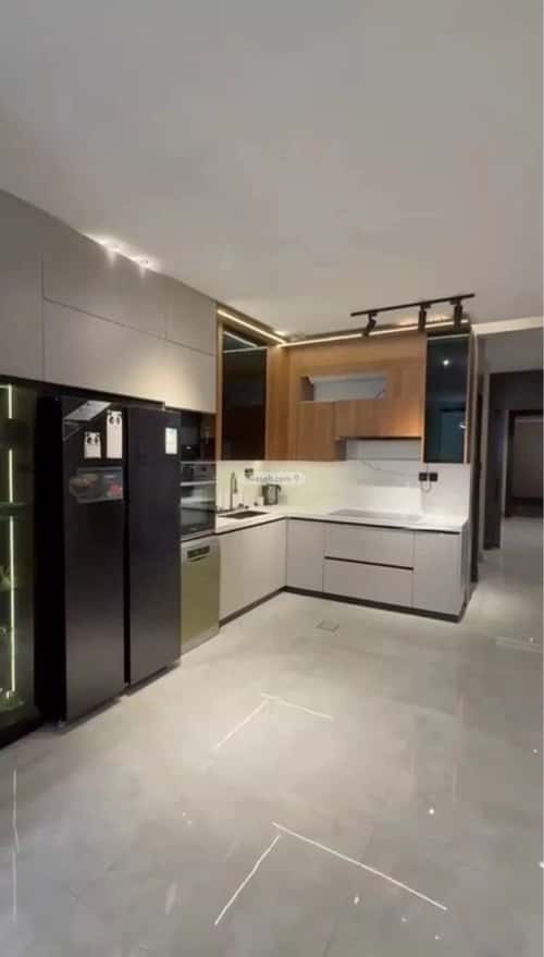 Apartment with 4 Bedrooms Al Shooalah, Aldammam