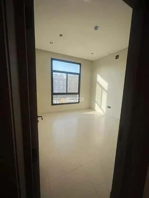 Apartment with 4 Bedrooms Hajer, Aldammam