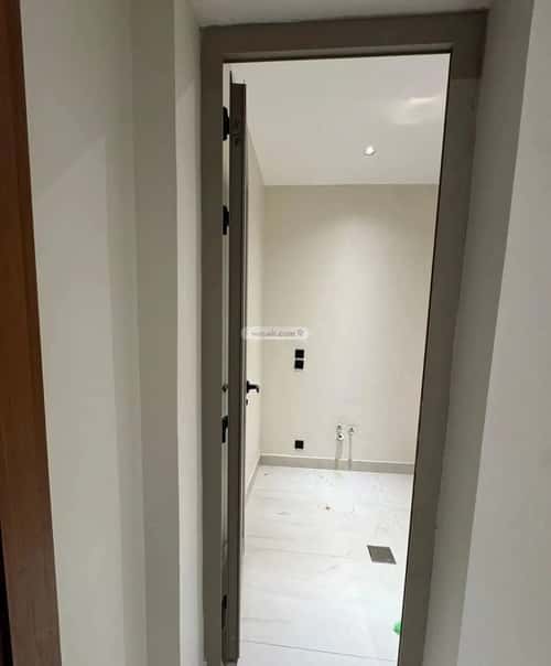 فيلا 258 متر مربع واجهة شمالية ب 6 غرف الشعلة، الدمام