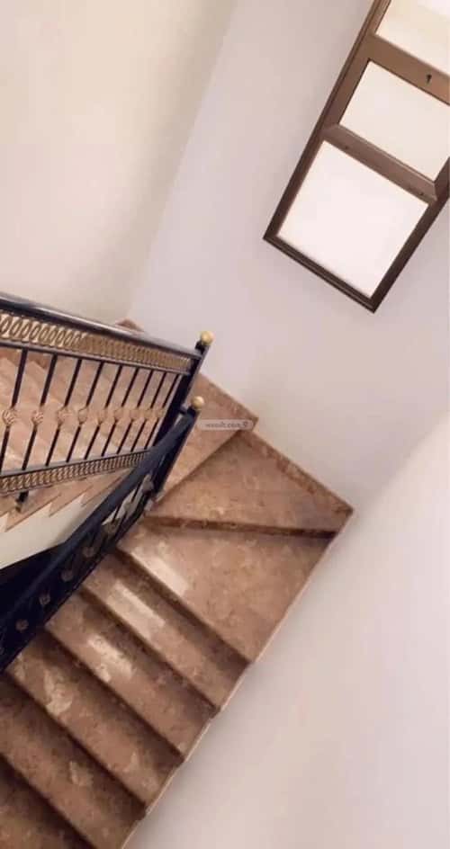 فيلا 429 متر مربع واجهة جنوبية ب 7 غرف الشراع، الخبر