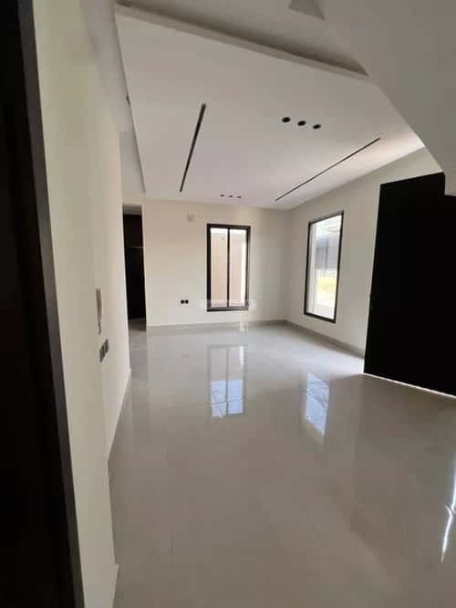 Villa 199 SQM Facing West with 4 Bedrooms Al-Janadriyah, East Riyadh, Riyadh