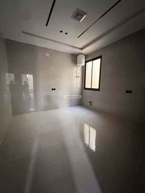 Villa 199 SQM Facing West with 4 Bedrooms Al-Janadriyah, East Riyadh, Riyadh