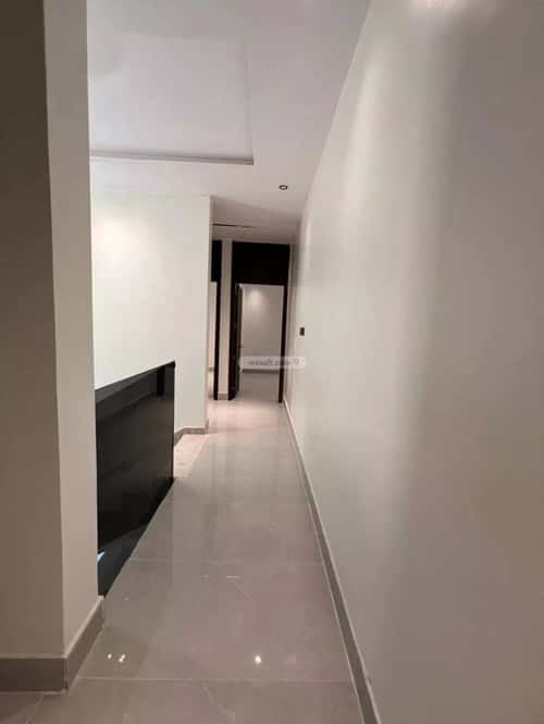Villa 238 SQM Facing South with 4 Bedrooms Al-Janadriyah, East Riyadh, Riyadh