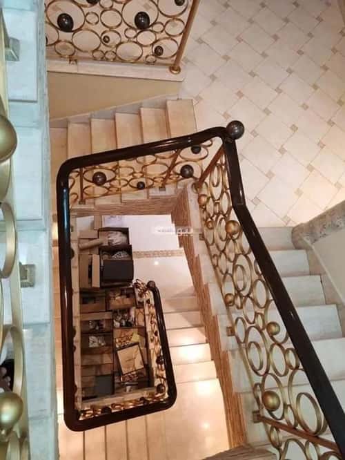 فيلا 520 متر مربع جنوبية على شارع 12م الربيع، شمال الرياض، الرياض