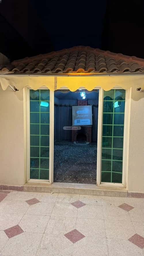 Floor 550 SQM with 3 Bedrooms An-Nafel, North Riyadh, Riyadh