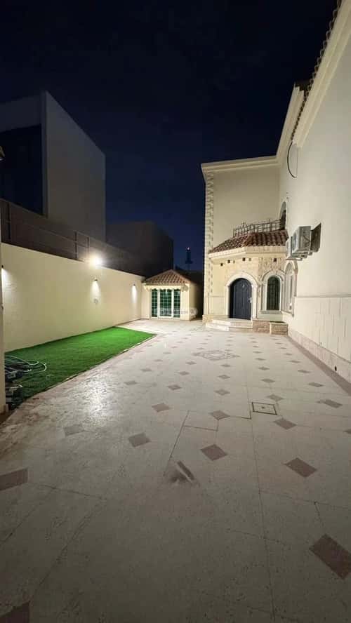 Floor 550 SQM with 3 Bedrooms An-Nafel, North Riyadh, Riyadh