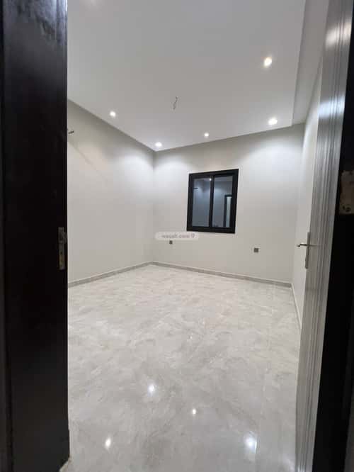 فيلا 348 متر مربع غربية على شارع 16م الصالحية، شرق جدة، جدة