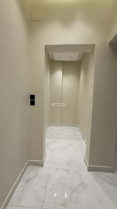 Apartment with 5 Bedrooms Al-Quds, Abu Arish - 'Abu Earish