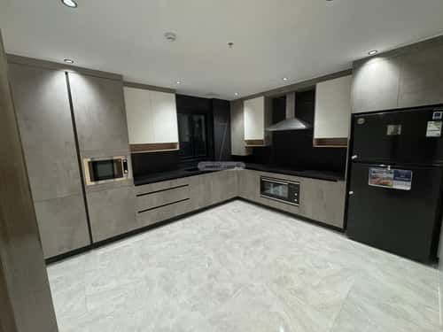 شقة ب 5 غرف الشاطئ الغربي، الدمام