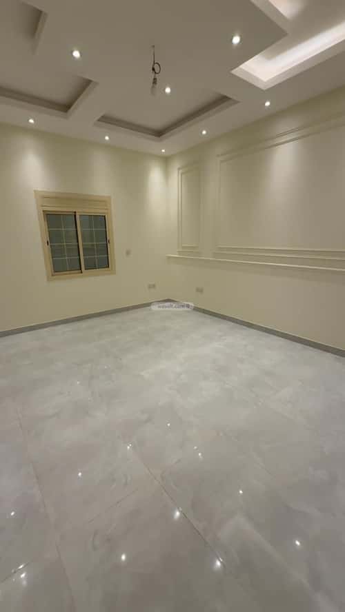 Villa 210 SQM Facing East with 4 Bedrooms Al Alo'Lo', North Jeddah, Jeddah