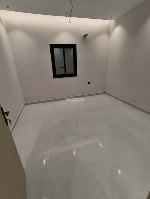 فيلا 256 متر مربع جنوبية على شارع 25م الوفاء، شرق جدة، جدة