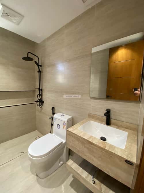 Apartment with 4 Bedrooms Al Akhbar, Alttayif