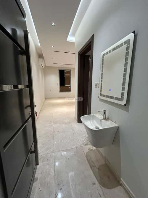 عمارة 672 متر مربع واجهة شمالية العارض، شمال الرياض، الرياض