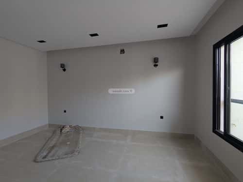 فيلا 252 متر مربع شرقية على شارع 20م عكاظ، جنوب الرياض، الرياض