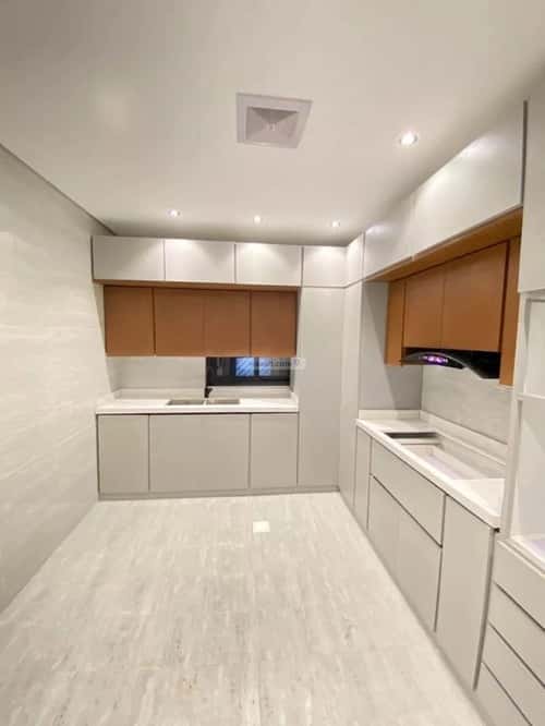 Apartment with 5 Bedrooms West An-Naseem, East Riyadh, Riyadh