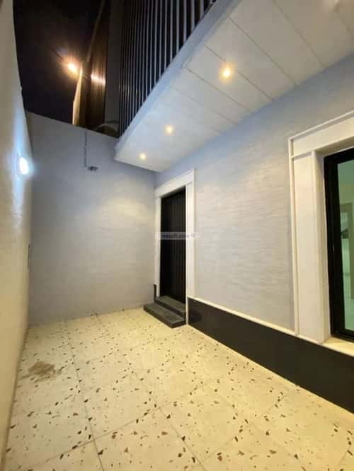 فيلا 200 متر مربع واجهة جنوبية ب 6 غرف العريجاء الغربي، غرب الرياض، الرياض