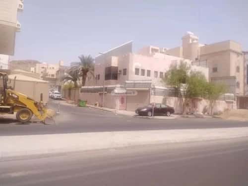 فيلا 454 متر مربع شمالية غربية على شارع 20م وادي جليل، مكة المكرمة