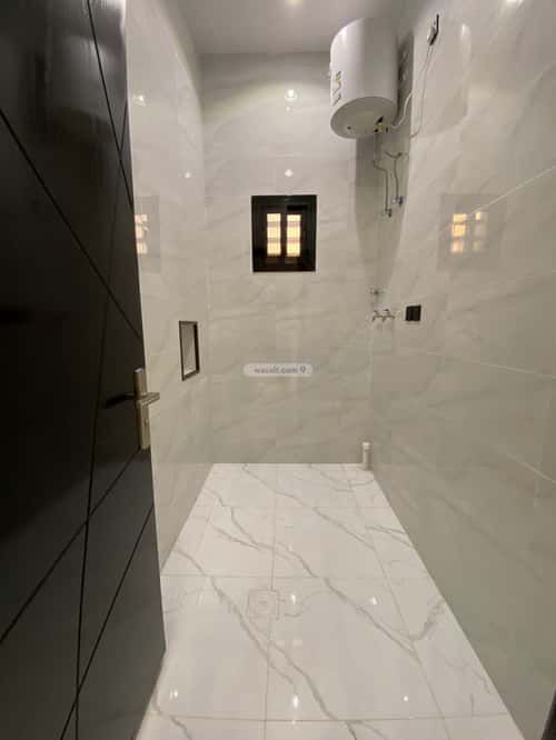 فيلا 381 متر مربع شرقية على شارع 20م الرحاب، الطائف